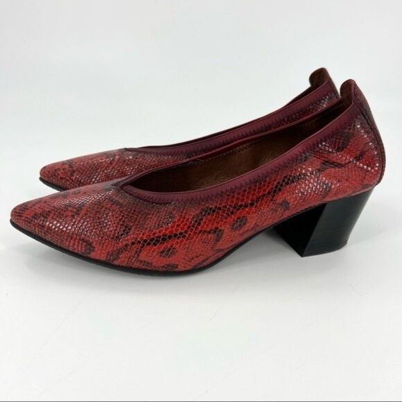 Hispanitas Selene Pointed Toe Leather Pumps Red Snake Size 40 9 US - Picture 2 of 16